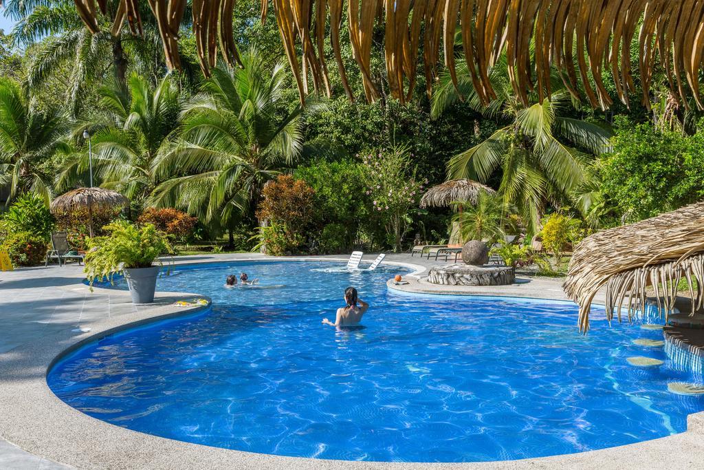 Hotel Suizo Loco Lodge & Resort 卡维塔 外观 照片