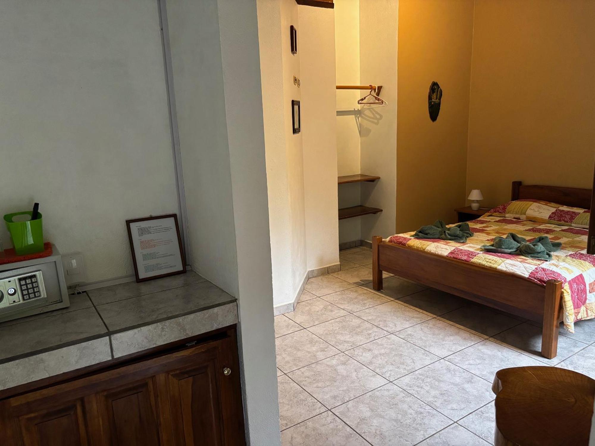 Hotel Suizo Loco Lodge & Resort 卡维塔 外观 照片