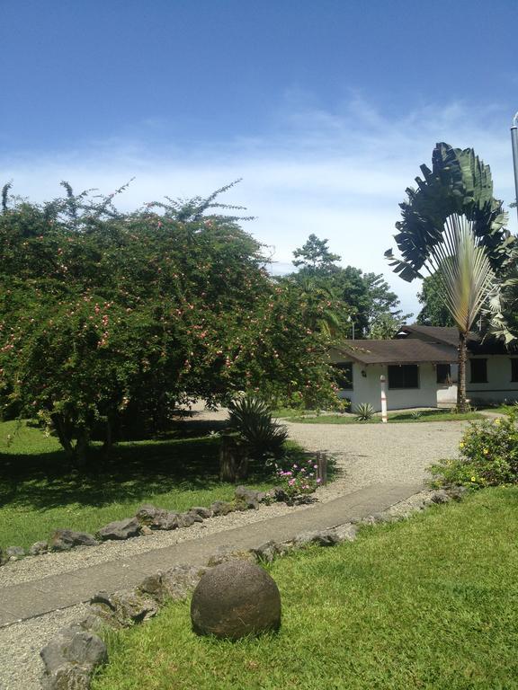 Hotel Suizo Loco Lodge & Resort 卡维塔 外观 照片